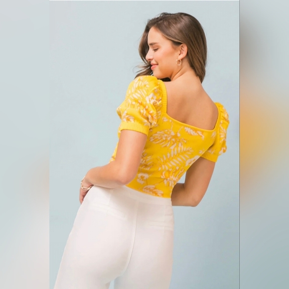 FLYING TOMATO, GOOD AND GONE JACQUARD Crop Sweater top, Yellow & Ivory, Sz M - Picture 2 of 5